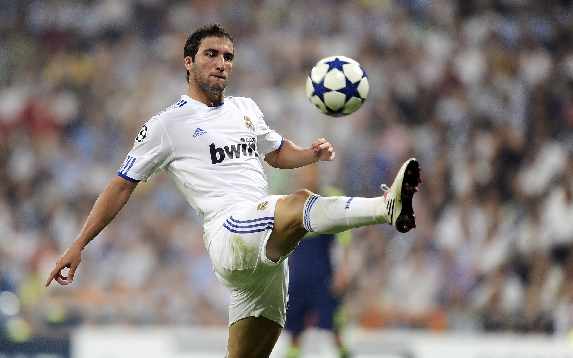 PSG球员心理压力大，决赛表现受影响，psg是哪支球队